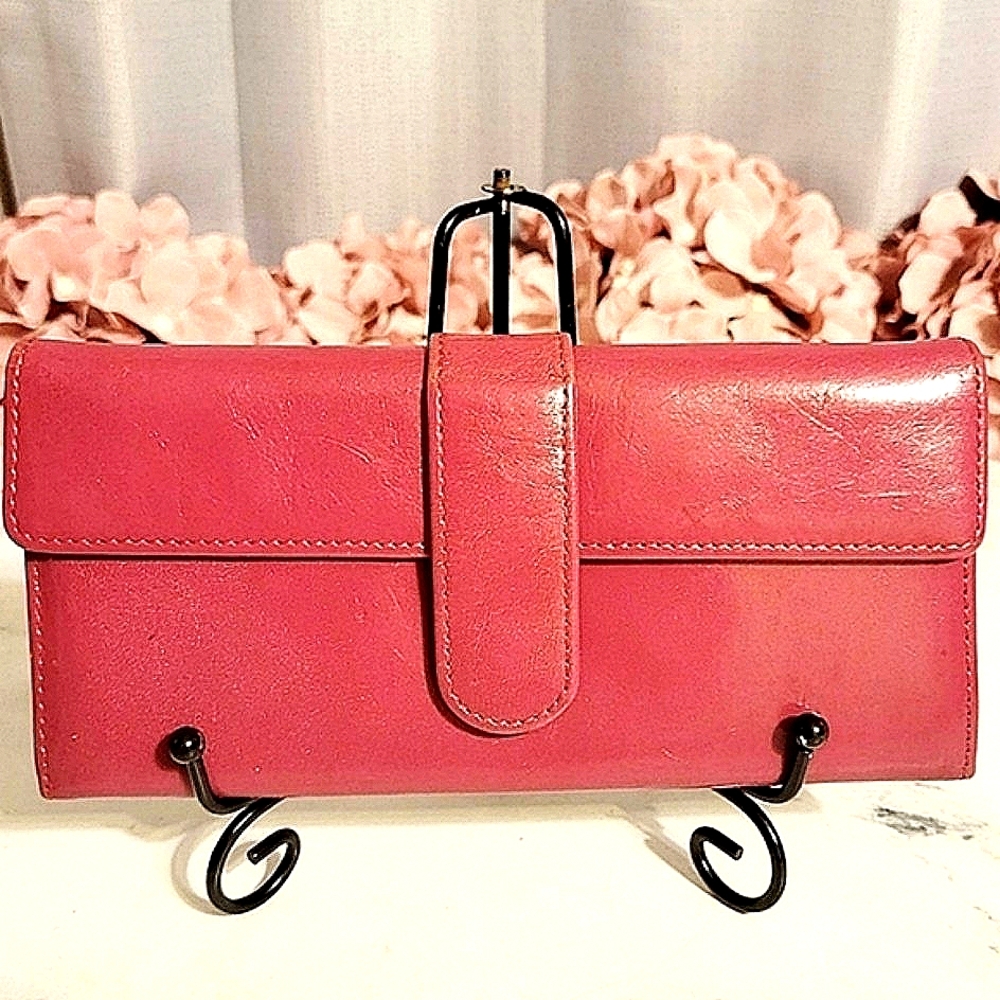 HOBO Int'l Pink 'Clio' Leather Wallet